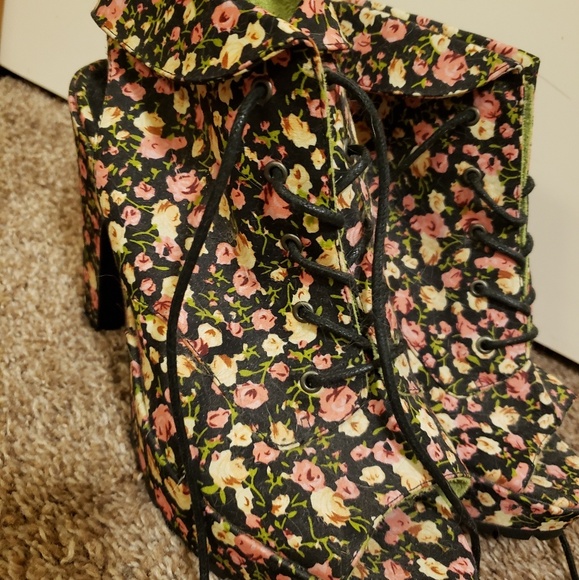 Blowfish Heeled Booties - Picture 2 of 2